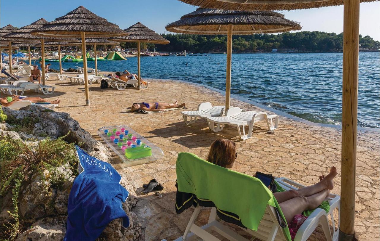 Beautiful Apartment In Porec With Wifi Extérieur photo