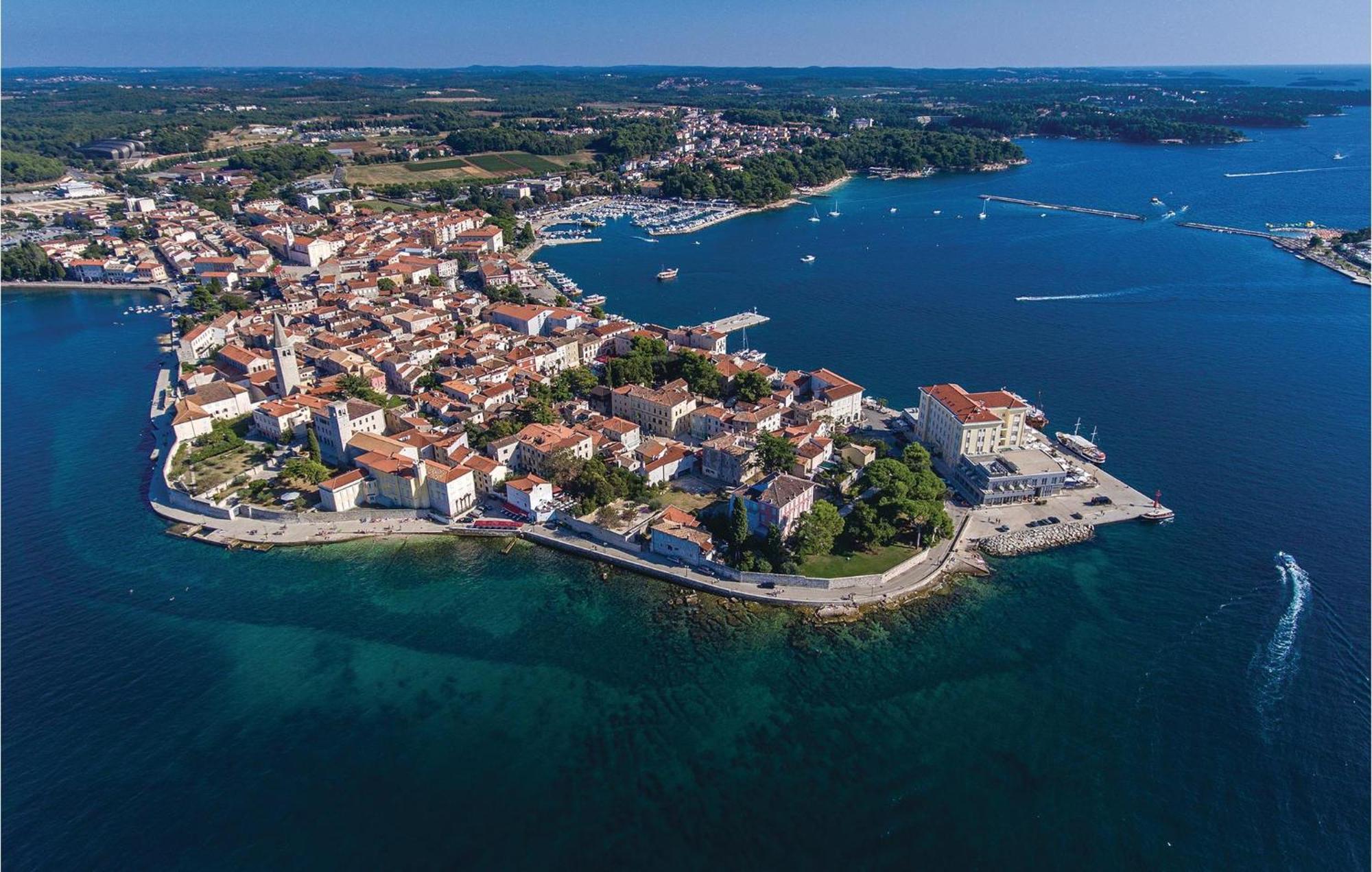 Beautiful Apartment In Porec With Wifi Extérieur photo